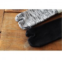 CURLY - SPLIT TABI SOCKS
