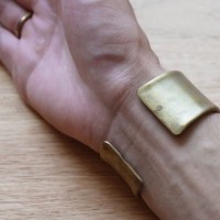 THE SUPERIOR LABOR / wide bangle