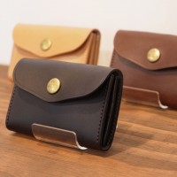 The superior labor / card case