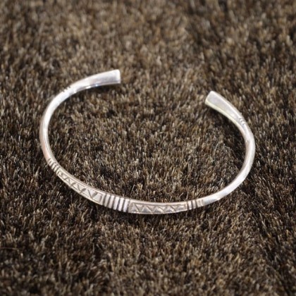 Touareg silver (トゥアレグシルバー) -  Bangle 24